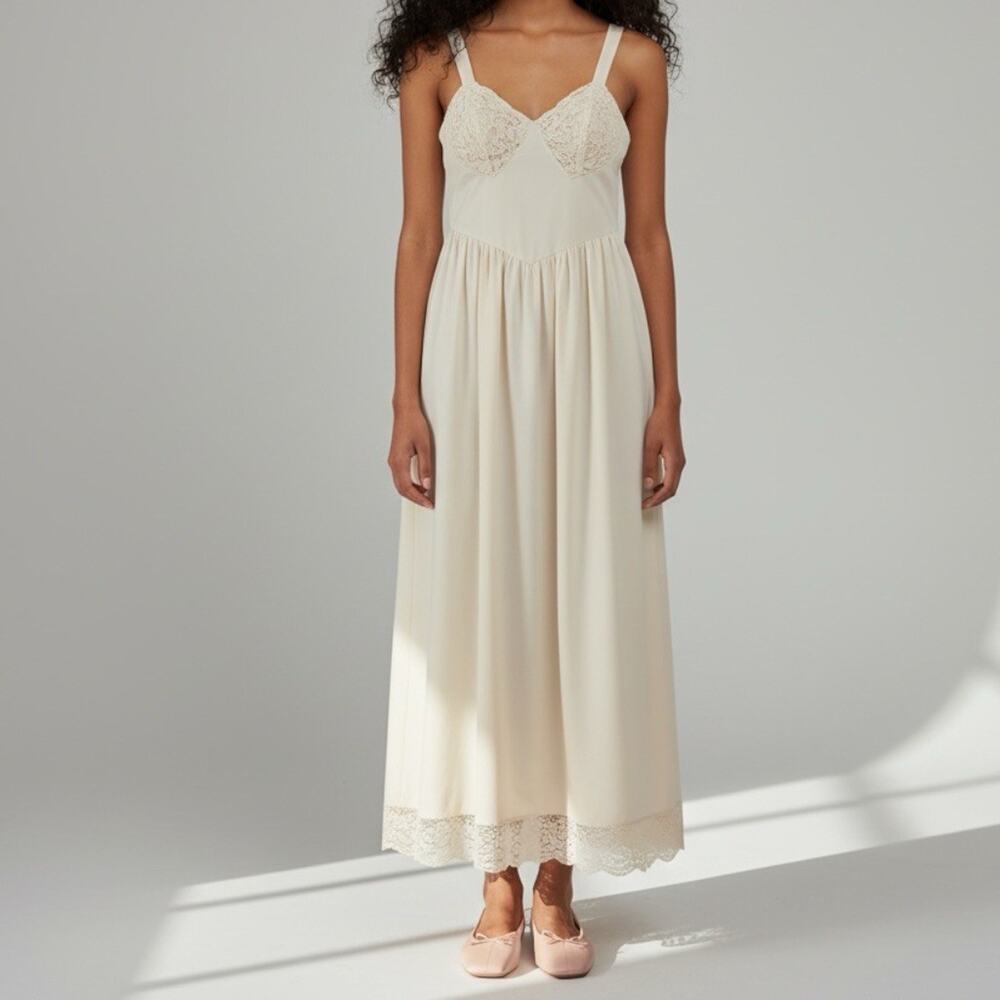 Vintage Blush Nylon Slip Dress Lace Bodice Maxi Nightgown Romantic Cottagecore - Picture 2 of 10